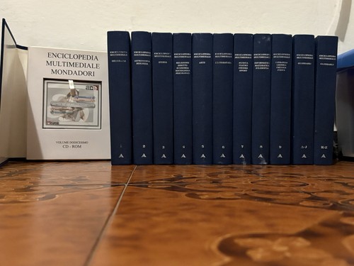 Mondadori enciclopedia - mondadori,